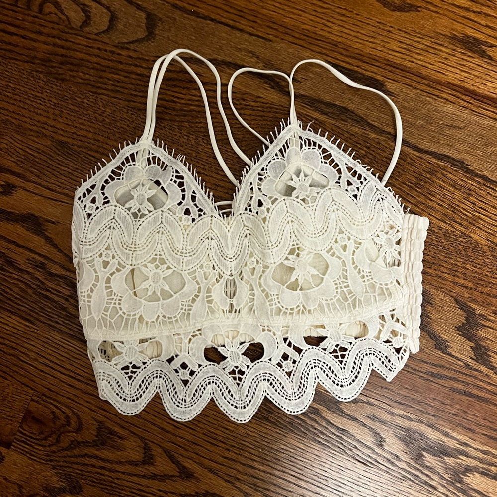 | Anthropologie The Viviette Lace Bra Top | Cream Lace Crochet Crop Top